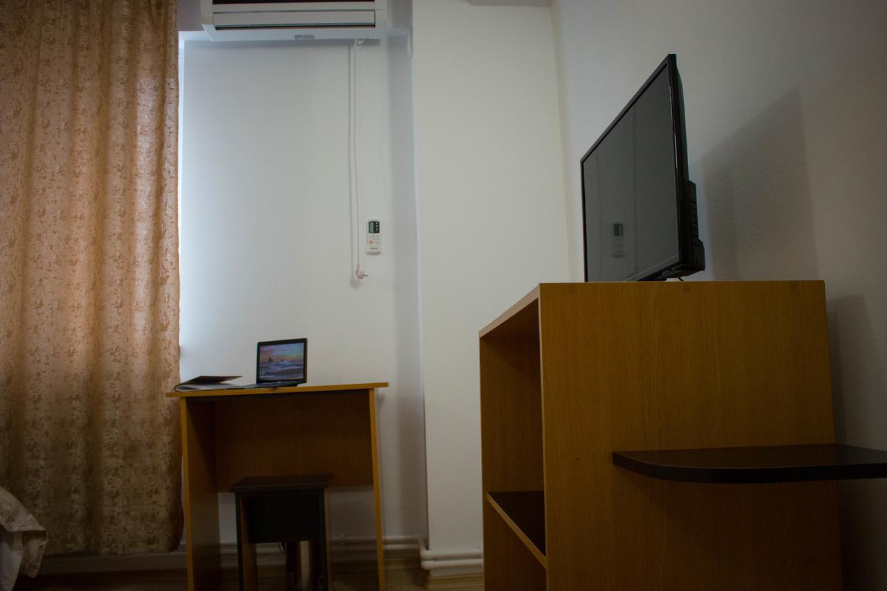 Rent Room N&S Iasi Buitenkant foto